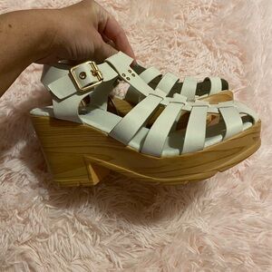 Women’s Block Heel Sandal